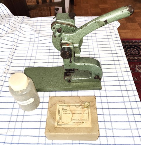 ösenmaschine ösenpresse - Ösenmaschine, /